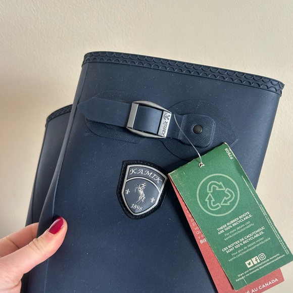 NWT Kamik Black Rain Boots with Buckle Women’s 6 - Picture 3 of 5